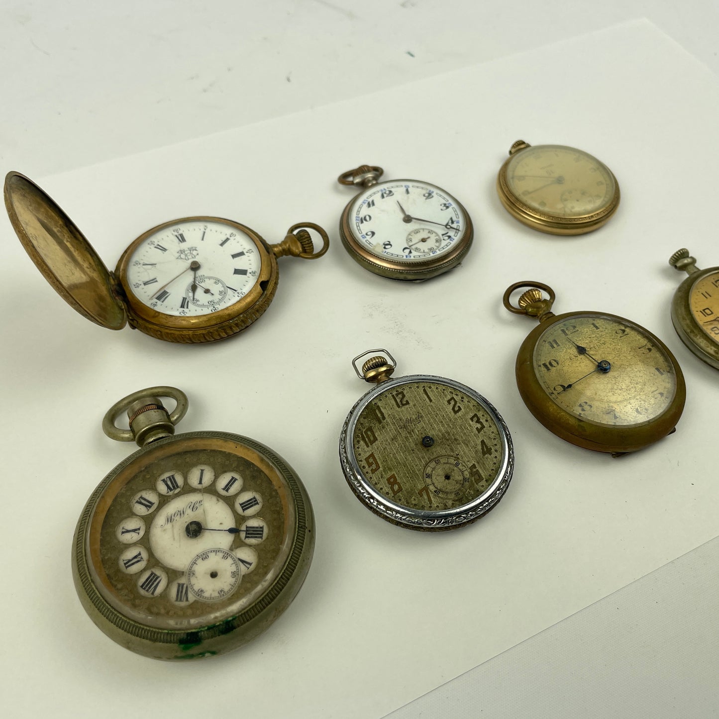 Lot 53- Swiss Pocket Watch Assortment