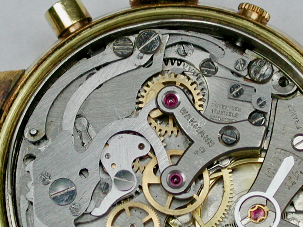 Swiss Wakmann “Venus 188”  Man’s 14 Ligne Chronograph Wristwatch